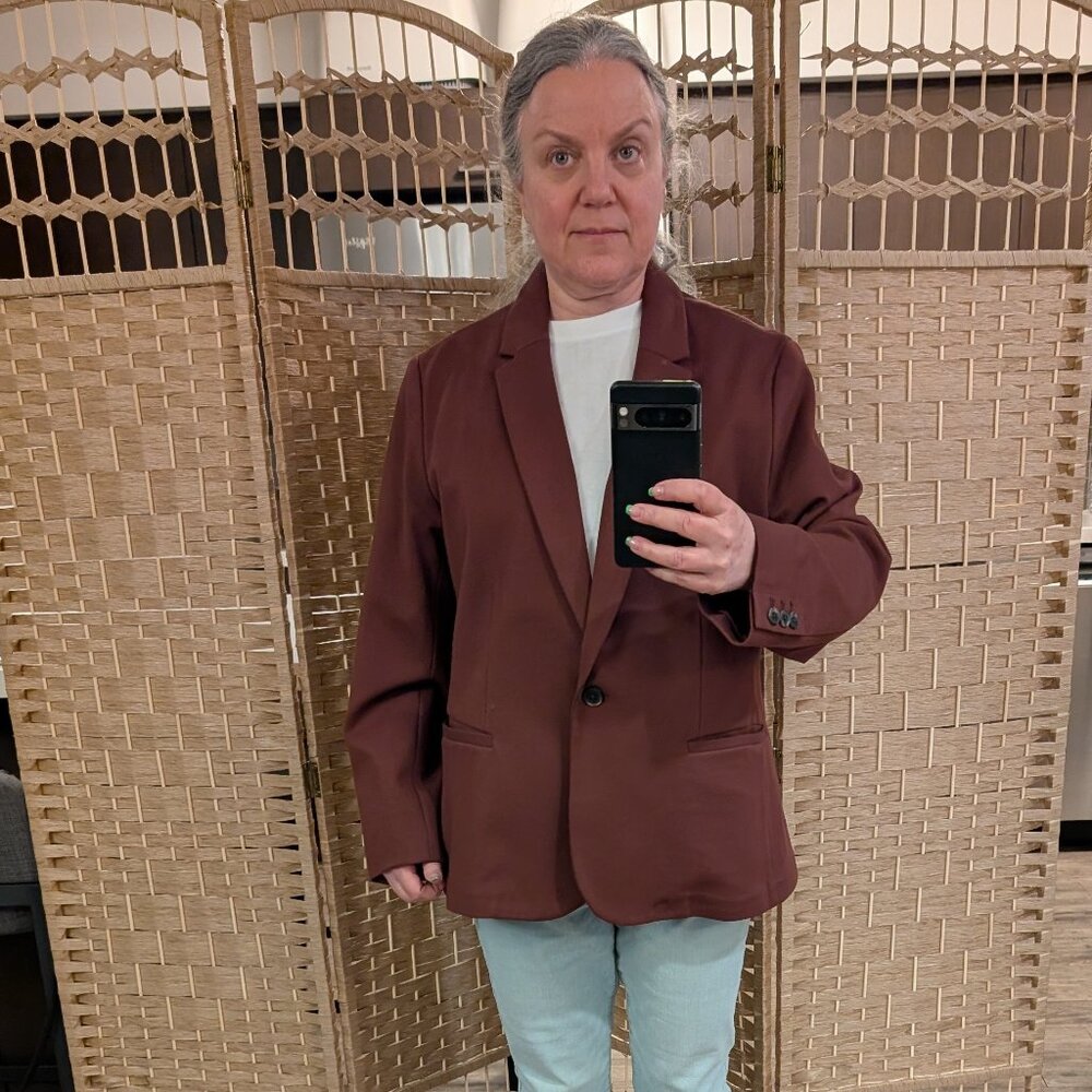 Old Navy Classic Ponte-Knit Blazer in Wine Purple